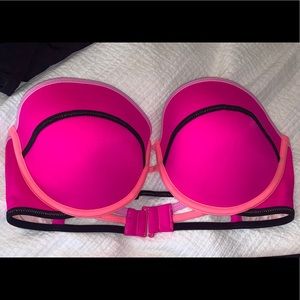 Fun flirty VS swimwear set